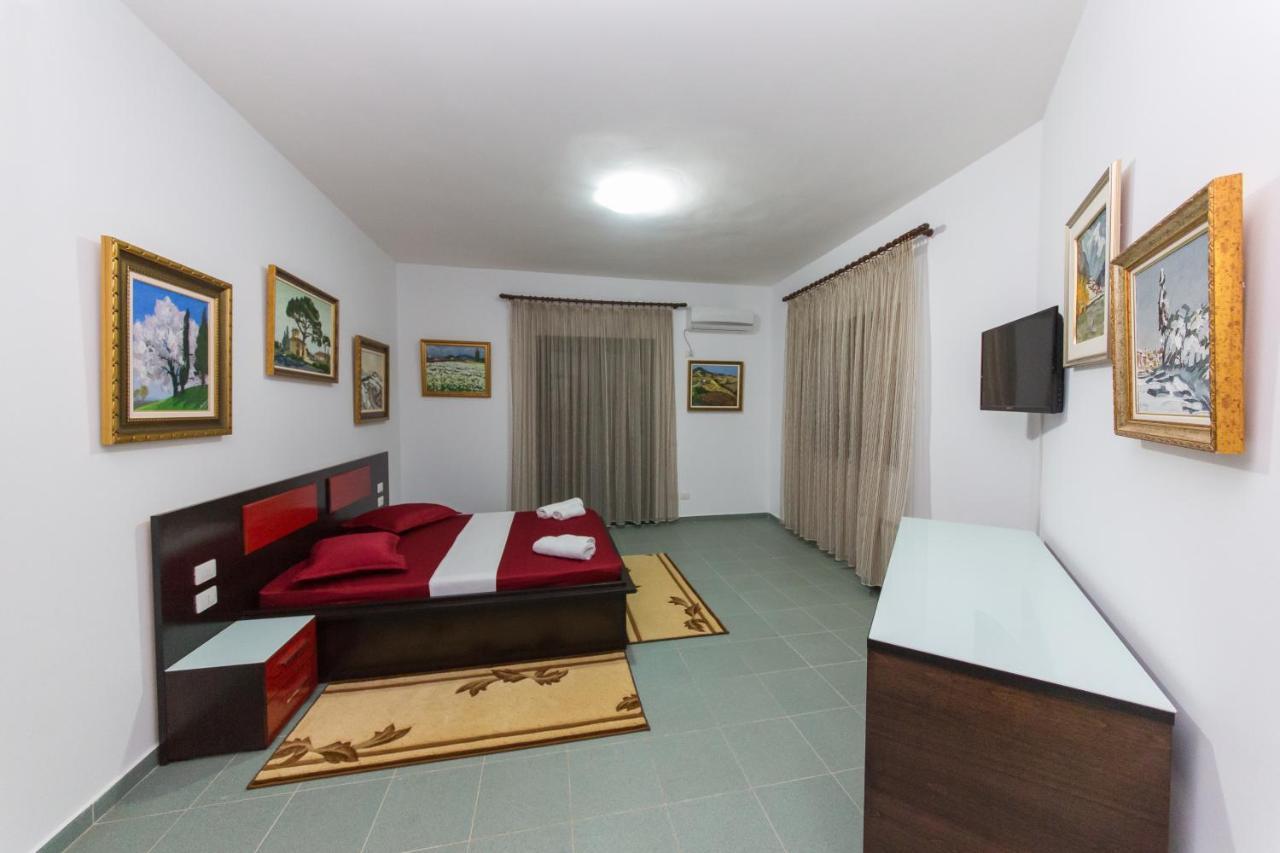 Hotel Artisti Vlorë Eksteriør billede