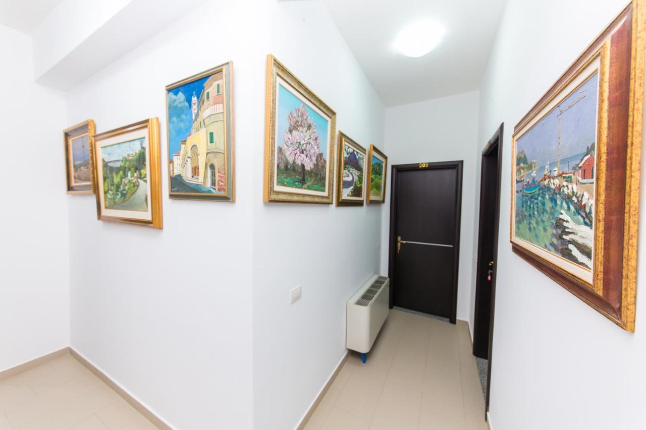 Hotel Artisti Vlorë Eksteriør billede