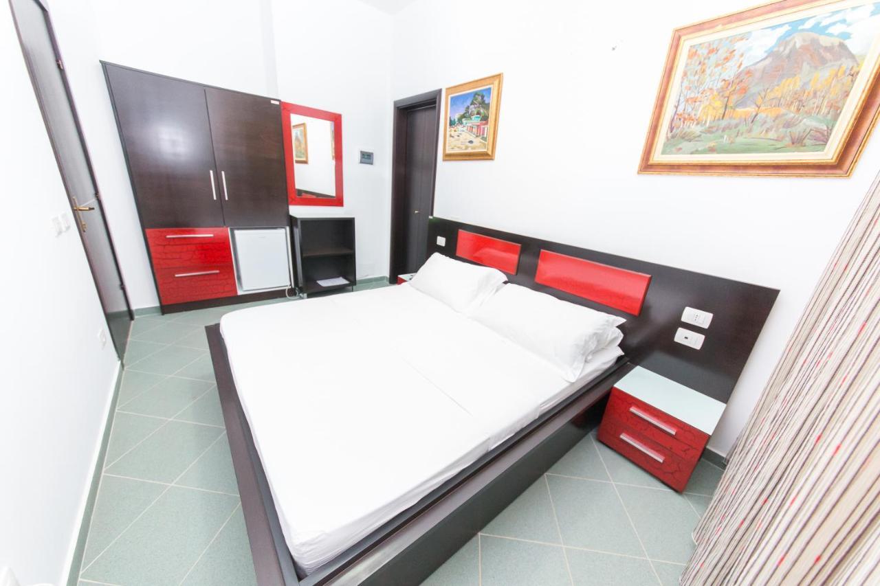 Hotel Artisti Vlorë Eksteriør billede