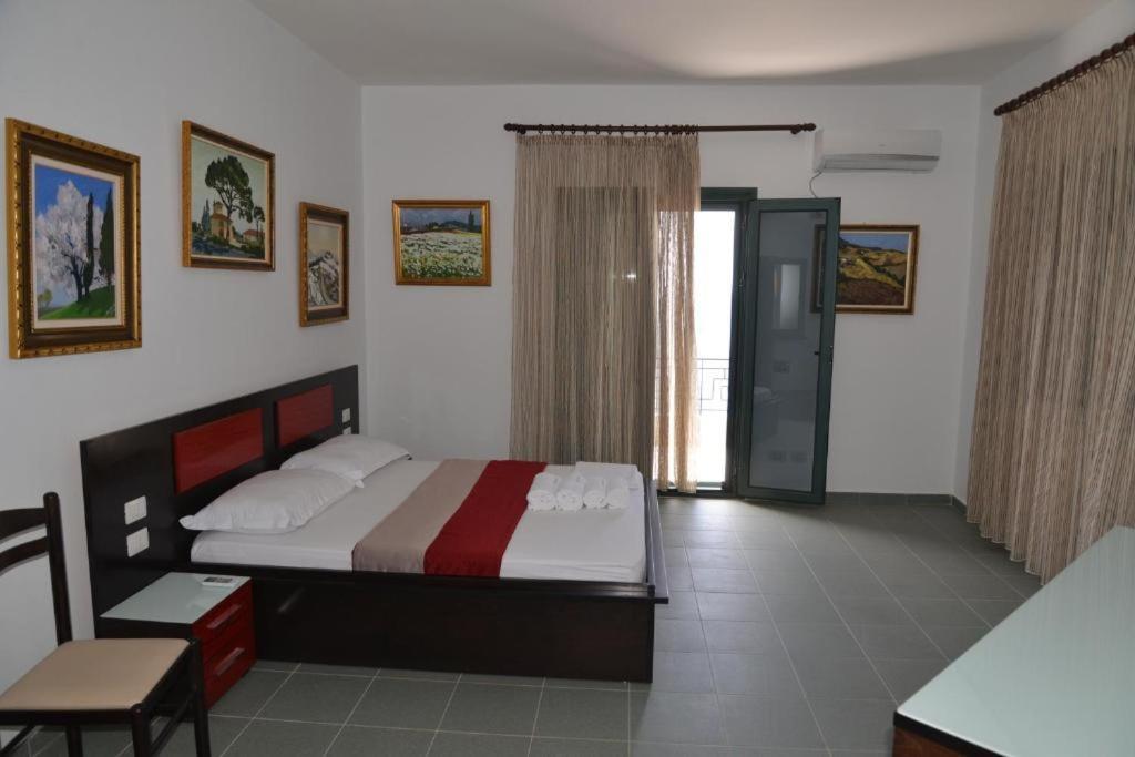 Hotel Artisti Vlorë Eksteriør billede